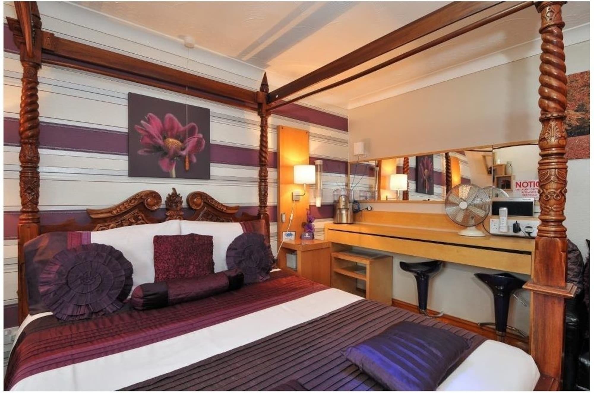 Castle Lodge - Brecon Beacons Accommodation Sennybridge ภายนอก รูปภาพ